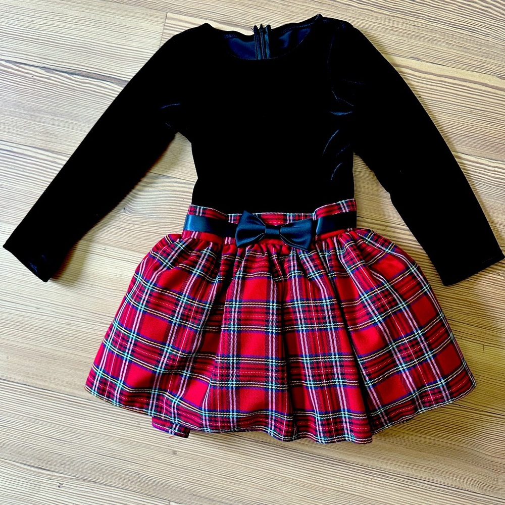 Girls Velvet Dress, size 5